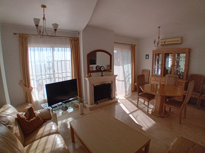 Image No.4-Jumelé de 3 chambres à vendre à La Duquesa