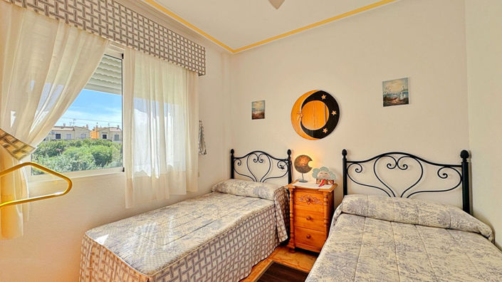 Image No.16-2 Bed Apartment for sale