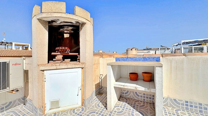Image No.22-2 Bed Apartment for sale