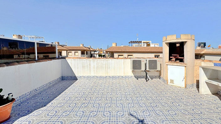 Image No.23-2 Bed Apartment for sale