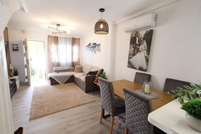 Image No.7-2 Bed Property for sale
