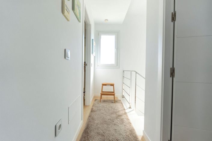 Image No.24-2 Bed Semi-Detached for sale