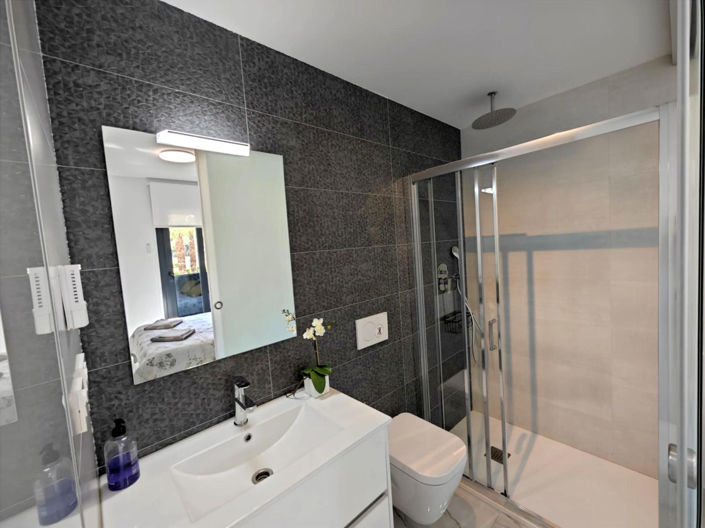Image No.14-2 Bed Apartment for sale