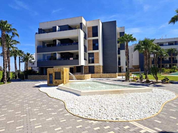 Image No.19-2 Bed Apartment for sale