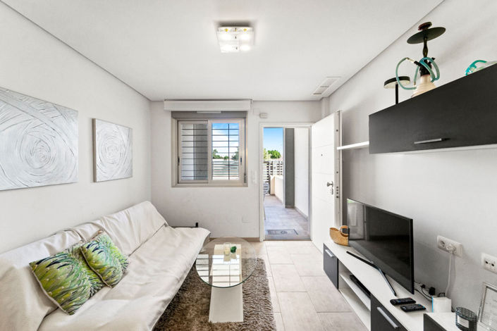 Image No.10-2 Bed Apartment for sale