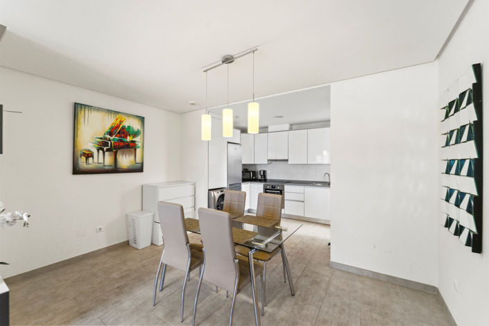 Image No.20-2 Bed Apartment for sale