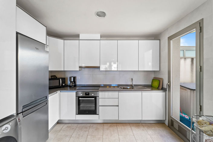 Image No.7-2 Bed Apartment for sale