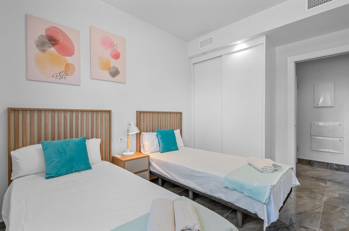 Image No.17-2 Bed Apartment for sale