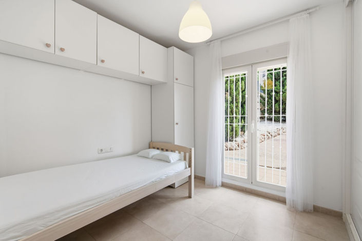 Image No.23-3 Bed Apartment for sale
