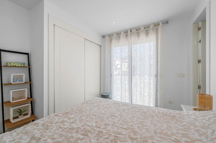 Image No.17-3 Bed Villa for sale
