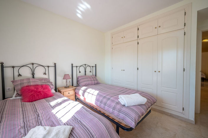 Image No.18-3 Bed Apartment for sale