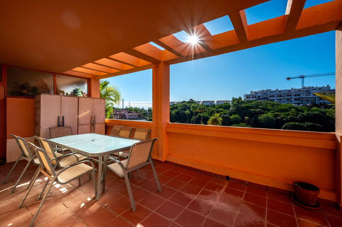 Image No.24-3 Bed Apartment for sale