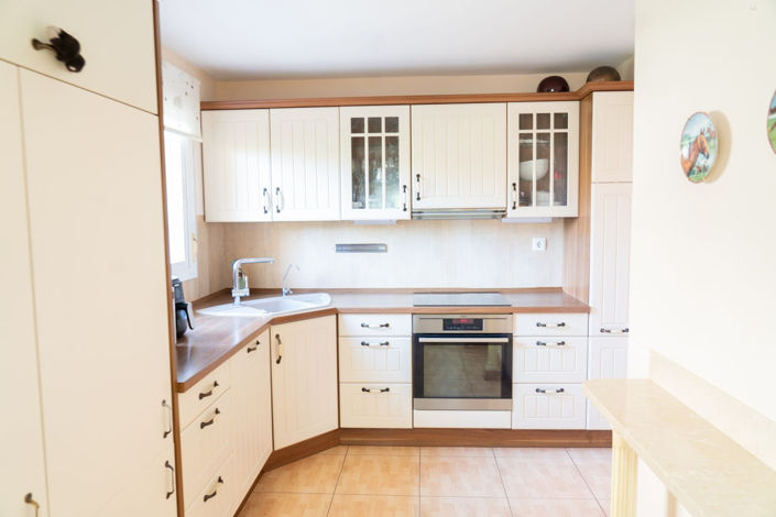Image No.11-3 Bed Semi-Detached for sale