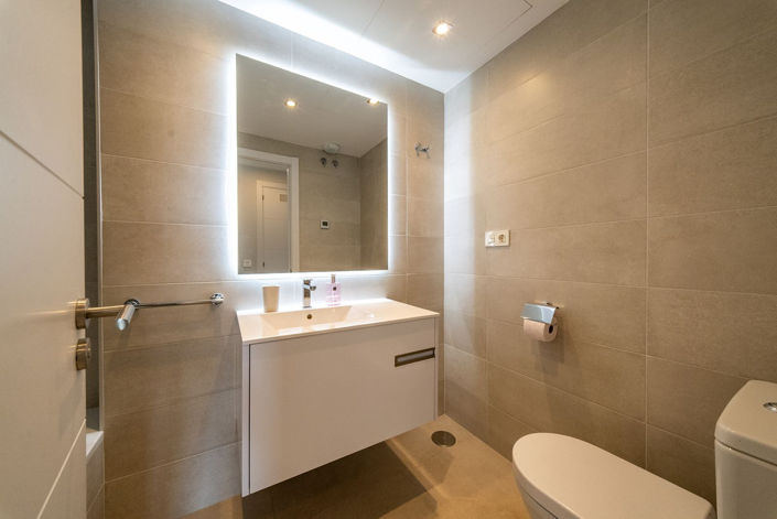 Image No.27-2 Bed Apartment for sale