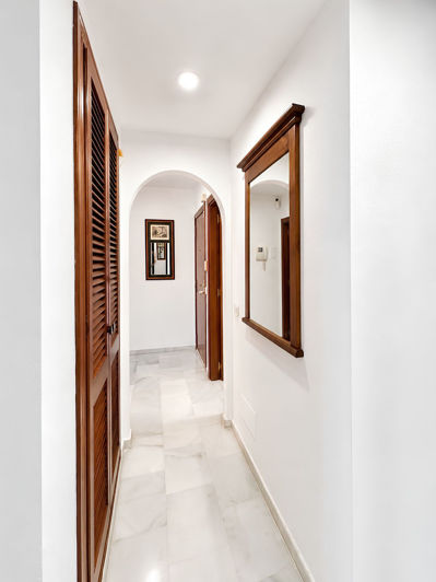 Image No.18-2 Bed Apartment for sale