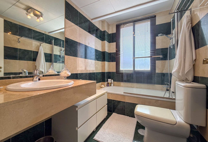 Image No.13-2 Bed Apartment for sale