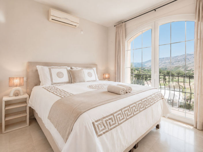 Image No.41-5 Bed Villa for sale