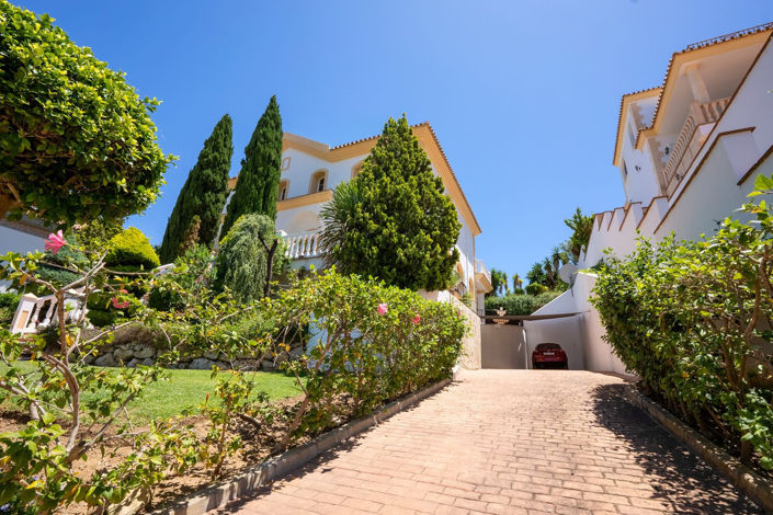 Image No.53-5 Bed Villa for sale