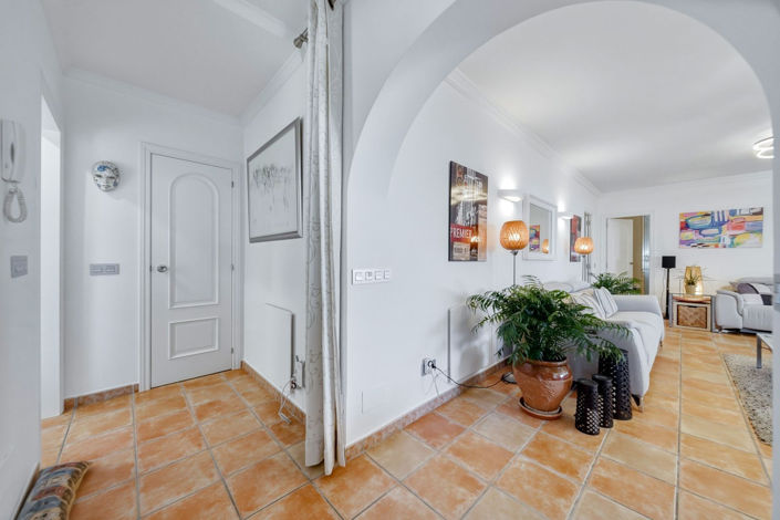 Image No.18-5 Bed Villa for sale