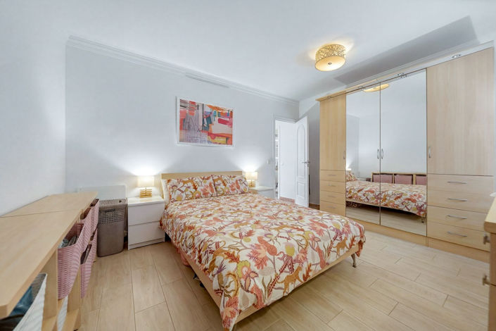 Image No.32-5 Bed Villa for sale