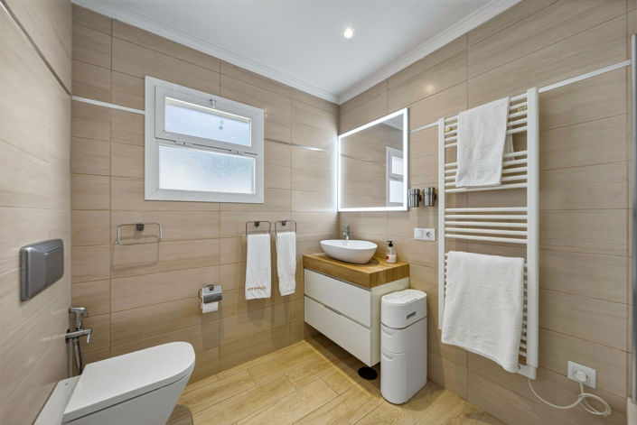 Image No.33-5 Bed Villa for sale
