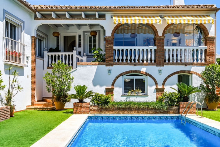 Image No.47-5 Bed Villa for sale