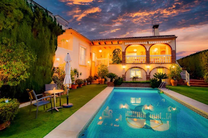 Image No.53-5 Bed Villa for sale