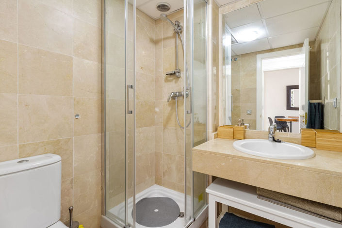 Image No.16-2 Bed Apartment for sale
