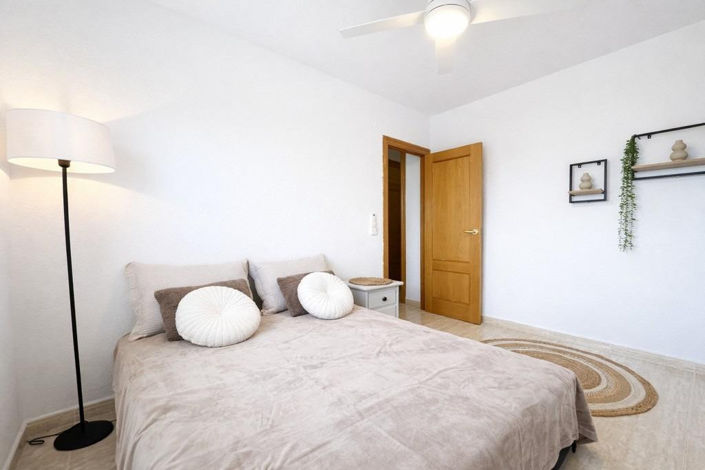Image No.10-3 Bed Townhouse for sale