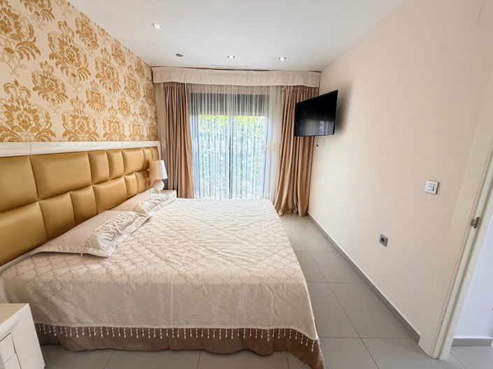 Image No.24-3 Bed Villa for sale