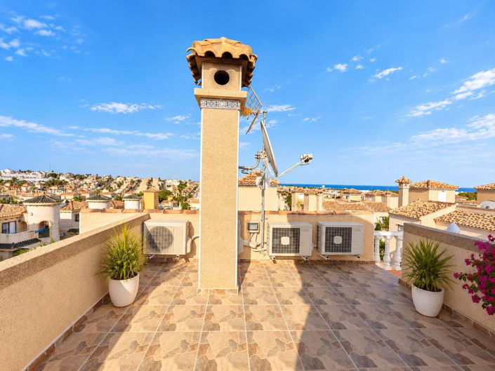 Image No.25-3 Bed Villa for sale