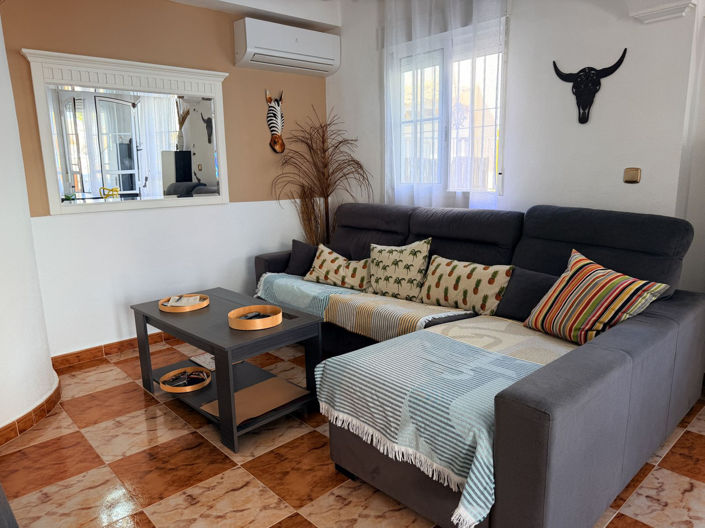 Image No.7-2 Bed Townhouse for sale