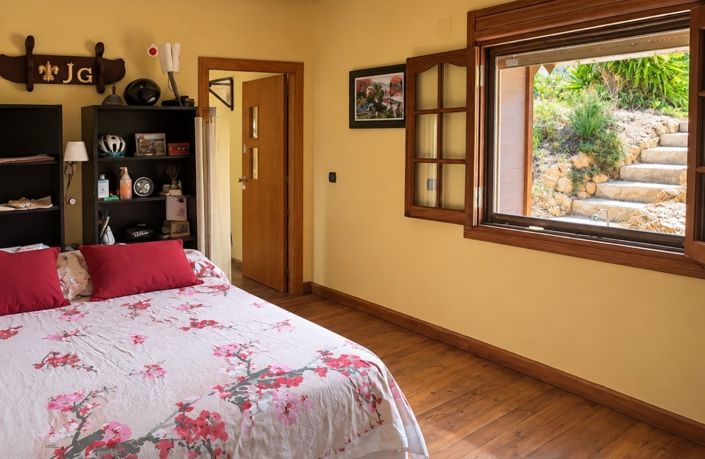 Image No.12-3 Bed Villa for sale