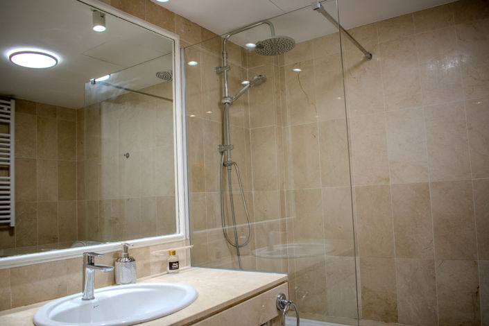 Image No.19-2 Bed Apartment for sale