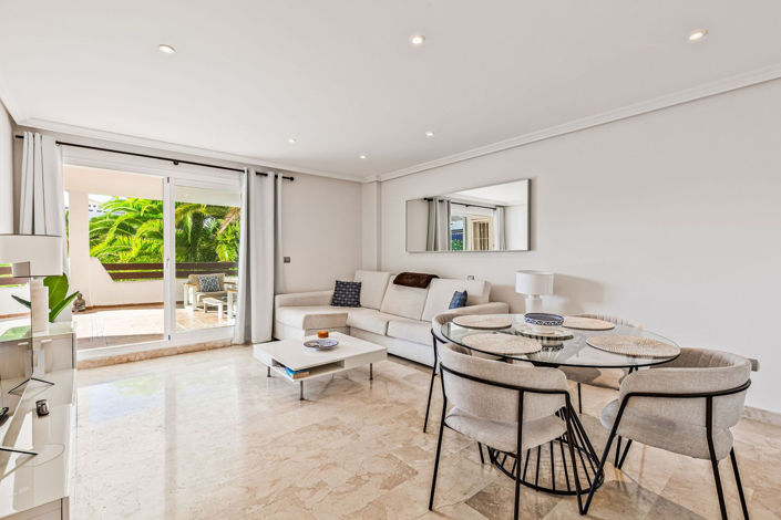 Image No.4-Appartement de 2 chambres à vendre à Estepona