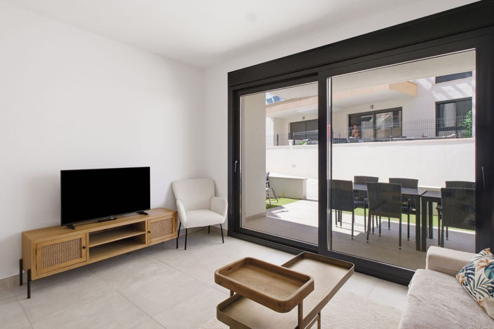 Image No.12-2 Bed Apartment for sale
