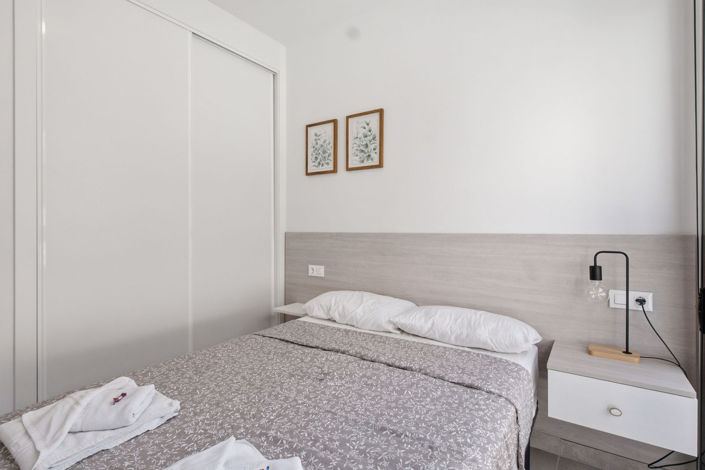 Image No.15-2 Bed Apartment for sale