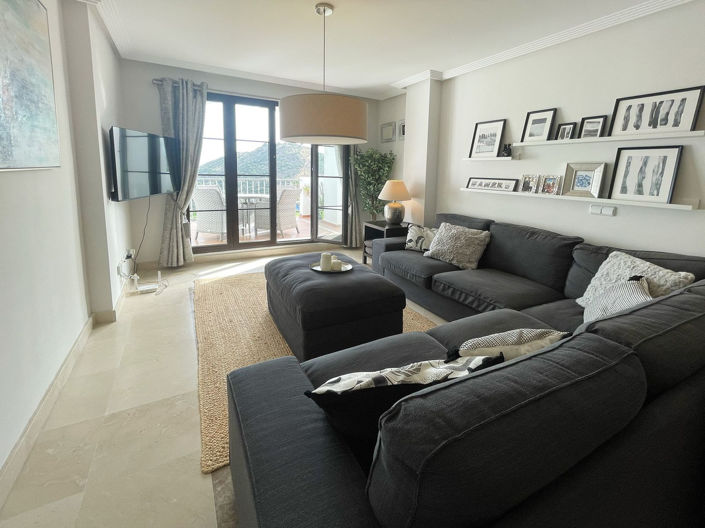 Image No.19-2 Bed Apartment for sale