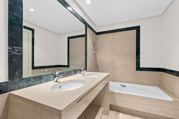 Image No.13-2 Bed Apartment for sale