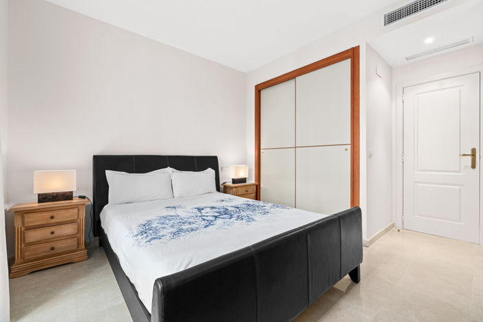 Image No.21-2 Bed Apartment for sale