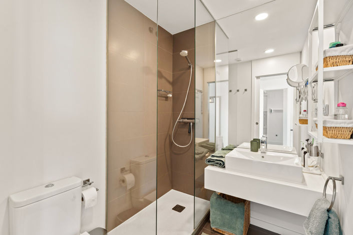 Image No.15-3 Bed Apartment for sale