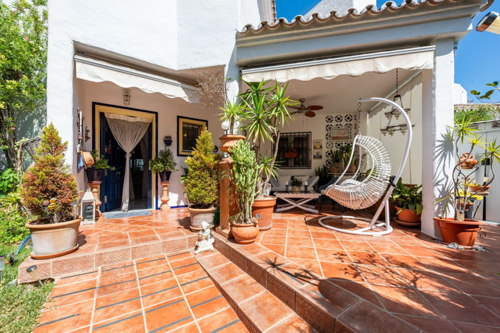 Image No.2-3 Bed Townhouse for sale