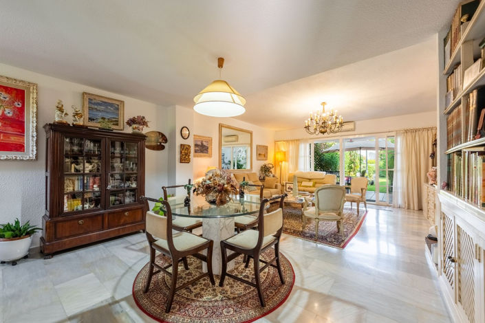Image No.4-3 Bed Townhouse for sale