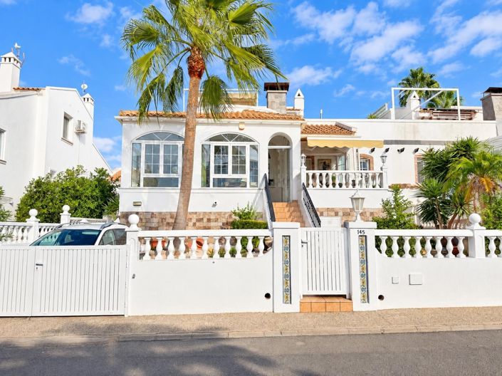 Image No.40-3 Bed Villa for sale