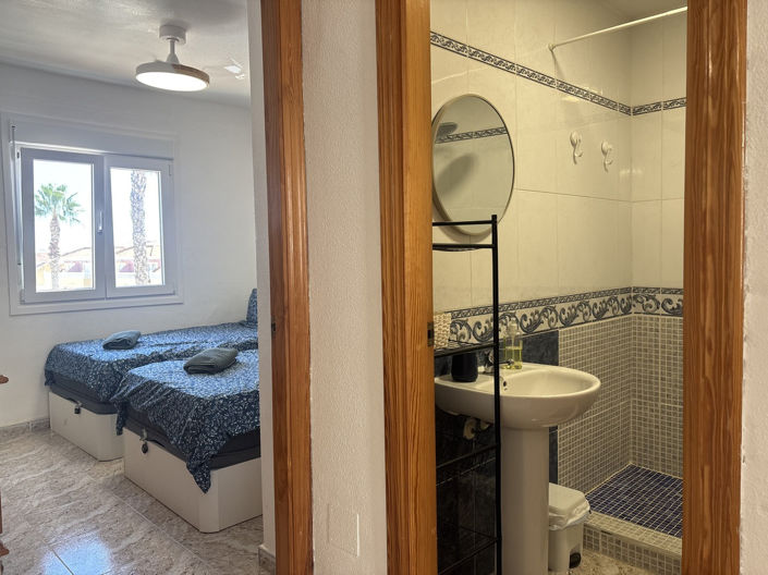Image No.27-2 Bed Apartment for sale