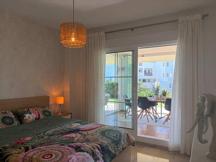 Image No.24-3 Bed Apartment for sale