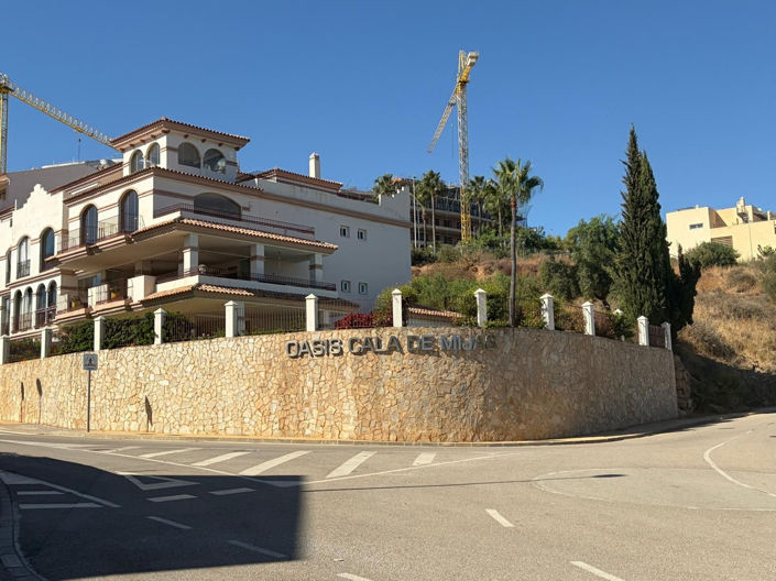 Image No.41-3 Bed Apartment for sale