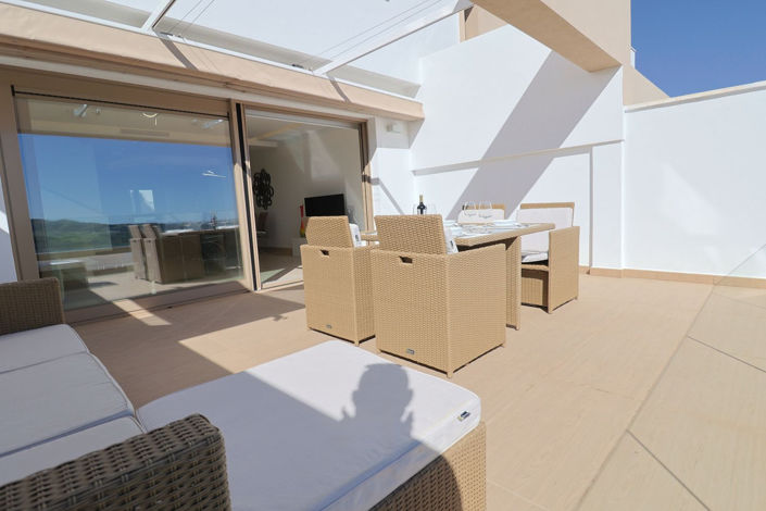 Image No.25-3 Bed Townhouse for sale