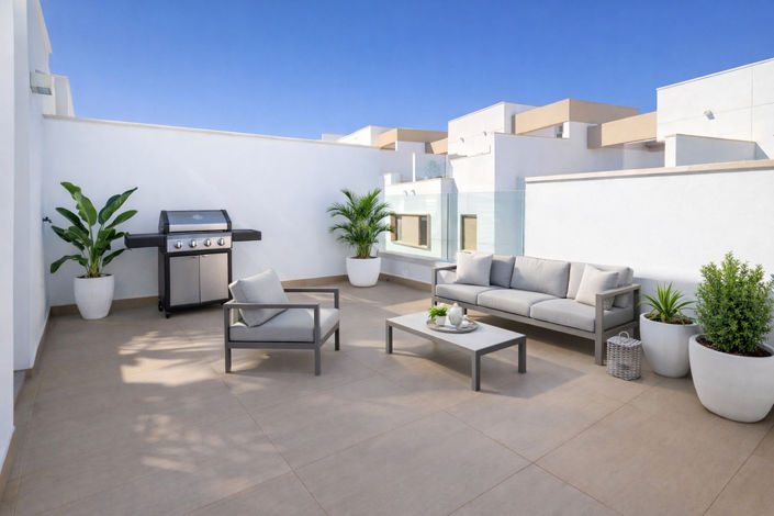 Image No.37-3 Bed Townhouse for sale
