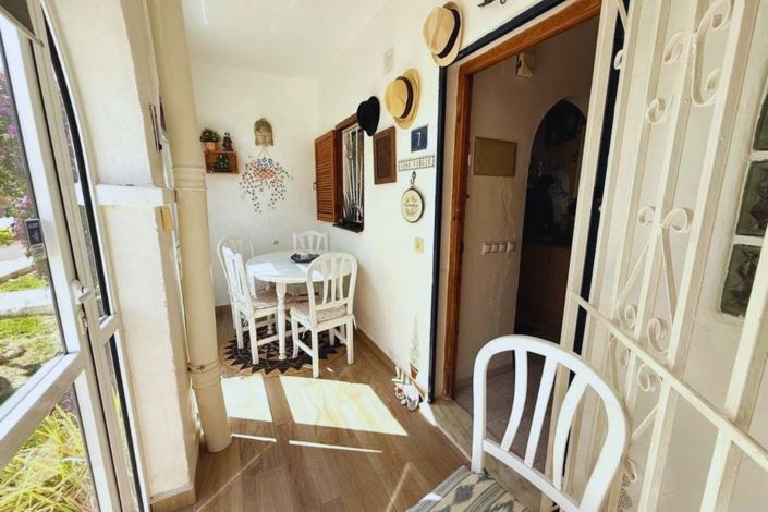Image No.18-3 Bed Townhouse for sale